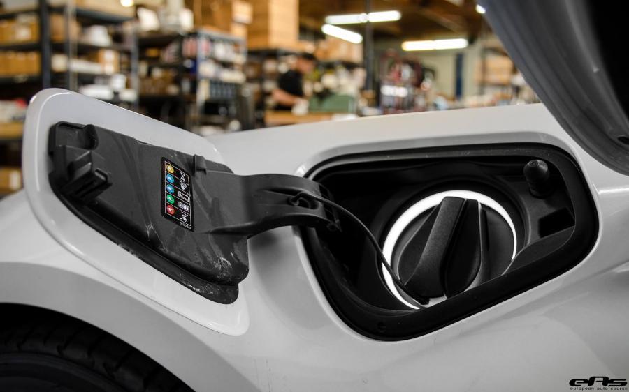 Детали экстерьера BMW i8 in White by EAS 2016 года  (фото 16 из 18)